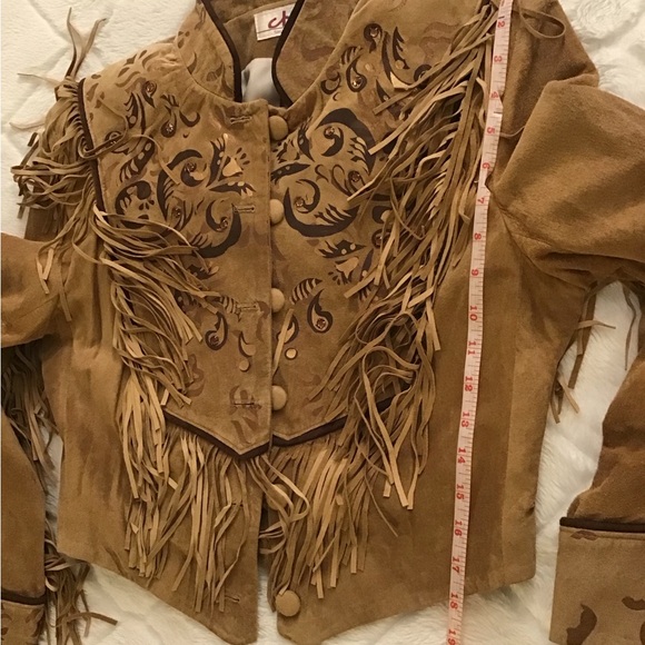 Vintage Chic Tan Suede Jacket with Fringe and Embroidery - Picture 6 of 7